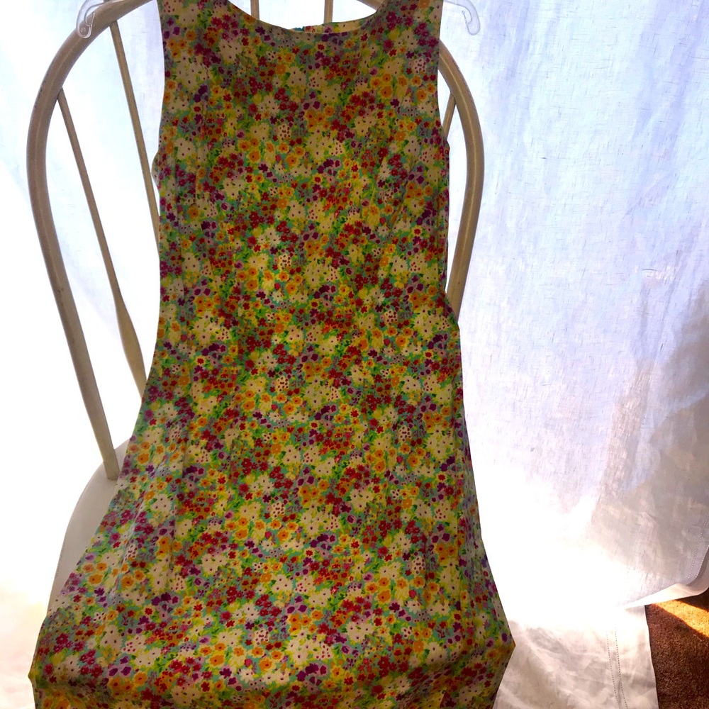 CDC floral dress size 6